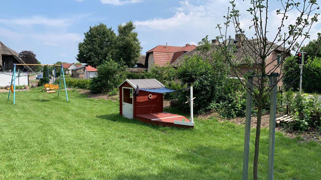Ferienhaus Alte Schule Rambin Auf Ruegen Kültér fotó